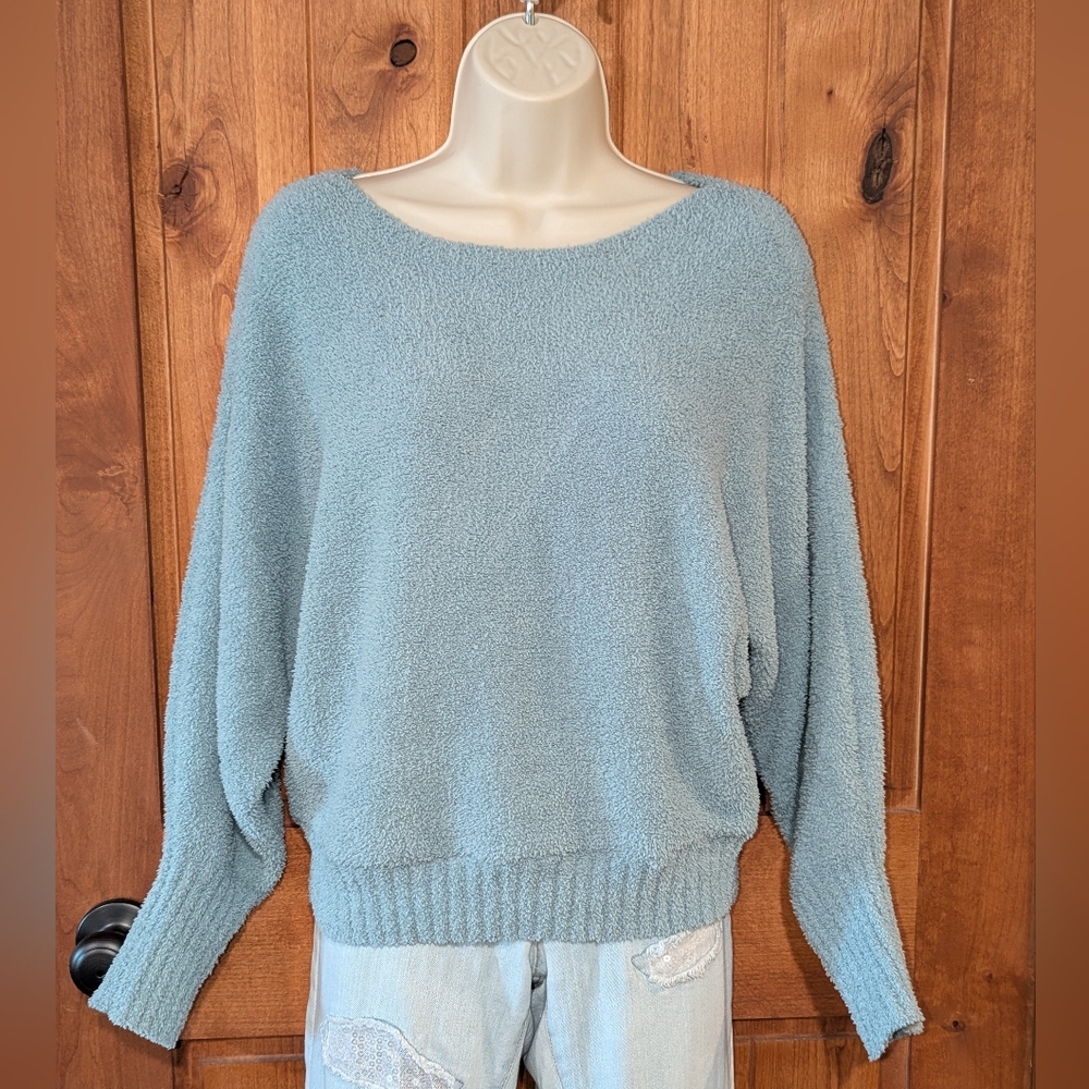 Sincerely Jules‎ Soft Blue Crew Neck Sweater